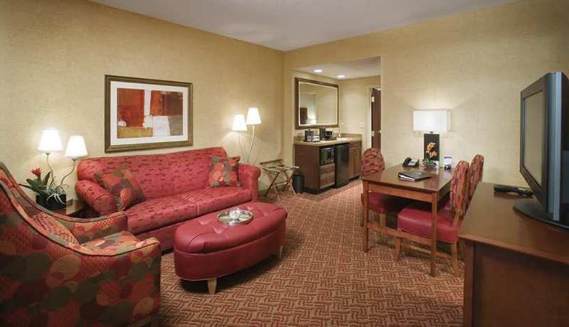 Embassy Suites San Marcos Hotel Conference Center Room photo